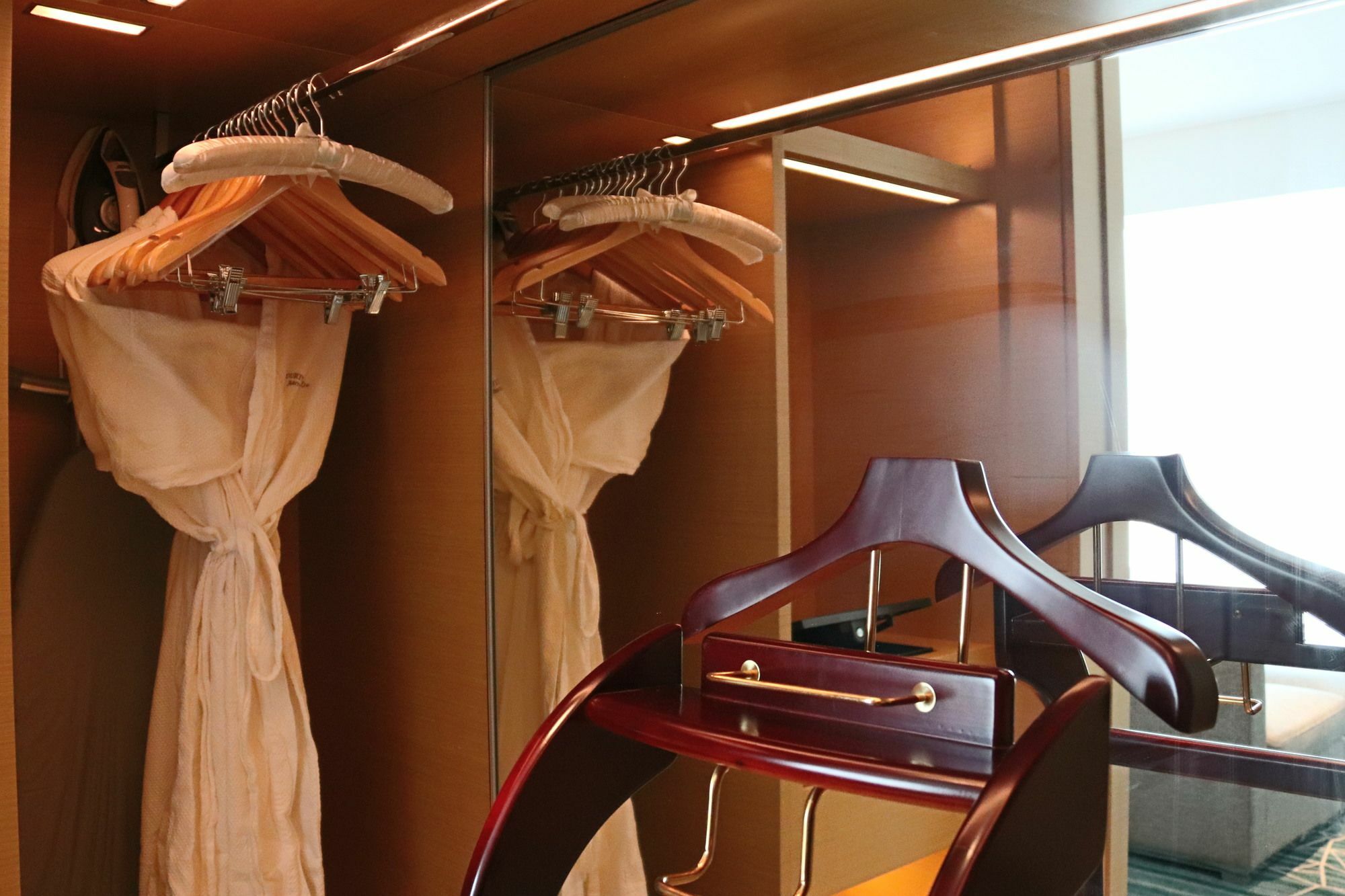 Courtyard By Marriott Shunde Longjiang, Near Furniture Fair Hotell Eksteriør bilde
